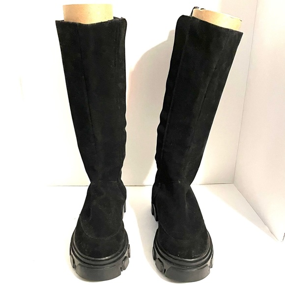 Farm Rio Tall Boot Lug Sole Black Tribal Ribbon MSRP $285 NWOT Sz 7 Vegan Suede - Picture 5 of 14